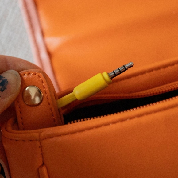 Pink Novelty Crossbody Phone Handbag Kidcore Toy Purse with phone - Picture 7 of 8